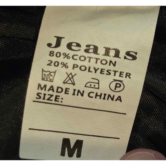 NWOT Black denim Shorts SIZE MED - Picture 2 of 2